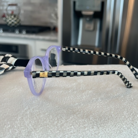 MacKenzie-Childs +2.0 Flora Readers - Picture 5 of 14